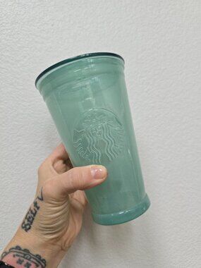 Starbucks | recycled green glass made in Spain grande cold drink tumbler